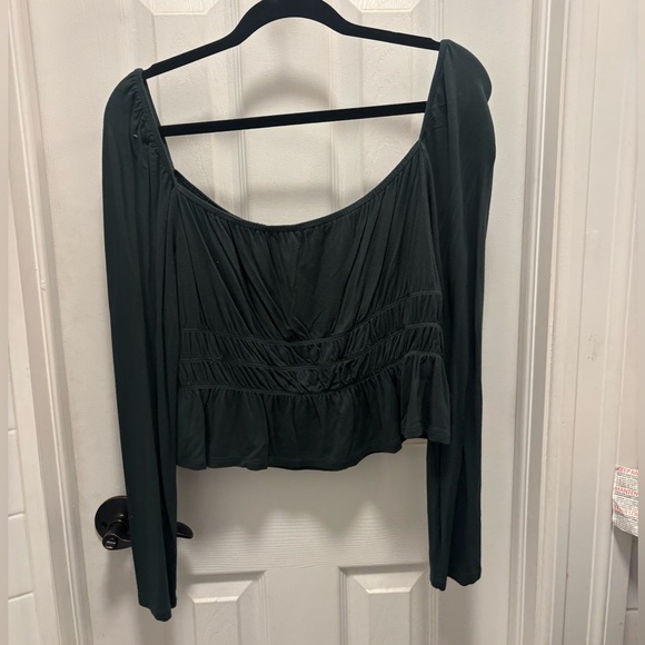 Revolve Davey Top - Picture 2 of 6